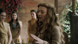 extant_GameOfThrones_5x03-HighSparrow_1076