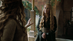 extant_GameOfThrones_5x03-HighSparrow_1084