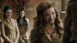extant_GameOfThrones_5x03-HighSparrow_1129