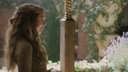 extant_GameOfThrones_5x03-HighSparrow_1135