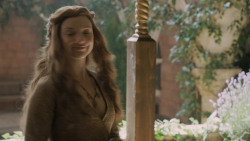 extant_GameOfThrones_5x03-HighSparrow_1143