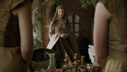 extant_GameOfThrones_5x03-HighSparrow_1144