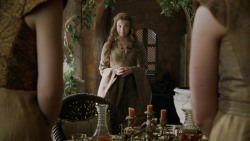 extant_GameOfThrones_5x03-HighSparrow_1145
