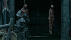 extant_GameOfThrones_5x03-HighSparrow_1232