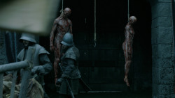 extant_GameOfThrones_5x03-HighSparrow_1233