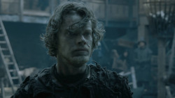 extant_GameOfThrones_5x03-HighSparrow_1236