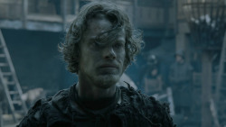 extant_GameOfThrones_5x03-HighSparrow_1238