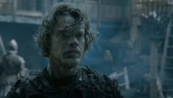 extant_GameOfThrones_5x03-HighSparrow_1242