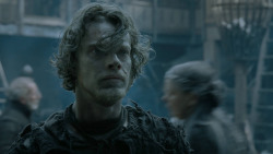 extant_GameOfThrones_5x03-HighSparrow_1244
