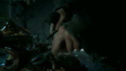 extant_GameOfThrones_5x03-HighSparrow_1273