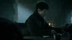 extant_GameOfThrones_5x03-HighSparrow_1356