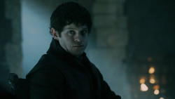 extant_GameOfThrones_5x03-HighSparrow_1394
