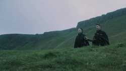 extant_GameOfThrones_5x03-HighSparrow_1490