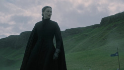 extant_GameOfThrones_5x03-HighSparrow_1737