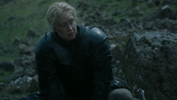 extant_GameOfThrones_5x03-HighSparrow_1905