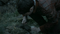 extant_GameOfThrones_5x03-HighSparrow_2068