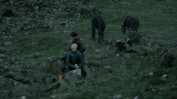 extant_GameOfThrones_5x03-HighSparrow_2102
