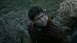 extant_GameOfThrones_5x03-HighSparrow_2136