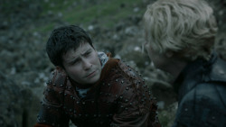 extant_GameOfThrones_5x03-HighSparrow_2141