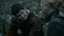 extant_GameOfThrones_5x03-HighSparrow_2181