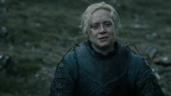 extant_GameOfThrones_5x03-HighSparrow_2188