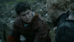 extant_GameOfThrones_5x03-HighSparrow_2325