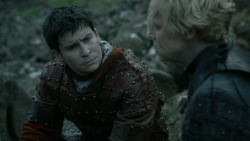 extant_GameOfThrones_5x03-HighSparrow_2358