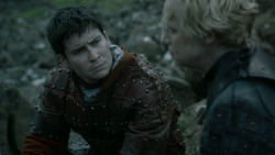 extant_GameOfThrones_5x03-HighSparrow_2360
