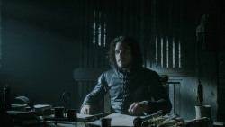extant_GameOfThrones_5x03-HighSparrow_2472