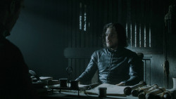 extant_GameOfThrones_5x03-HighSparrow_2482