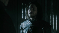 extant_GameOfThrones_5x03-HighSparrow_2580