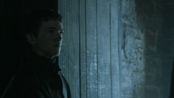 extant_GameOfThrones_5x03-HighSparrow_2683