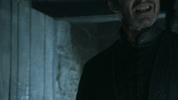 extant_GameOfThrones_5x03-HighSparrow_2685