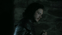 extant_GameOfThrones_5x03-HighSparrow_2718