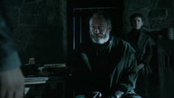 extant_GameOfThrones_5x03-HighSparrow_2771