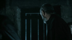 extant_GameOfThrones_5x03-HighSparrow_2874