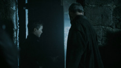 extant_GameOfThrones_5x03-HighSparrow_2879