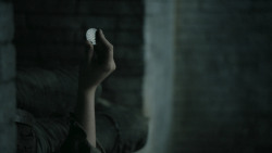 extant_GameOfThrones_5x03-HighSparrow_2901