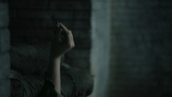 extant_GameOfThrones_5x03-HighSparrow_2907