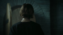 extant_GameOfThrones_5x03-HighSparrow_2943