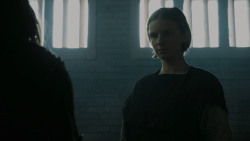 extant_GameOfThrones_5x03-HighSparrow_2954