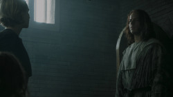 extant_GameOfThrones_5x03-HighSparrow_2995