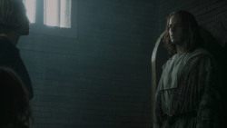 extant_GameOfThrones_5x03-HighSparrow_2996