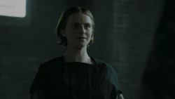 extant_GameOfThrones_5x03-HighSparrow_3000