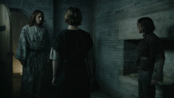 extant_GameOfThrones_5x03-HighSparrow_3013