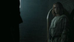 extant_GameOfThrones_5x03-HighSparrow_3026