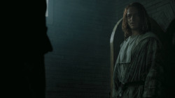 extant_GameOfThrones_5x03-HighSparrow_3053