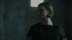 extant_GameOfThrones_5x03-HighSparrow_3059