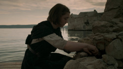 extant_GameOfThrones_5x03-HighSparrow_3255