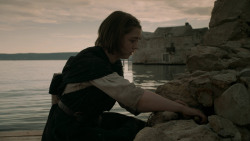 extant_GameOfThrones_5x03-HighSparrow_3257